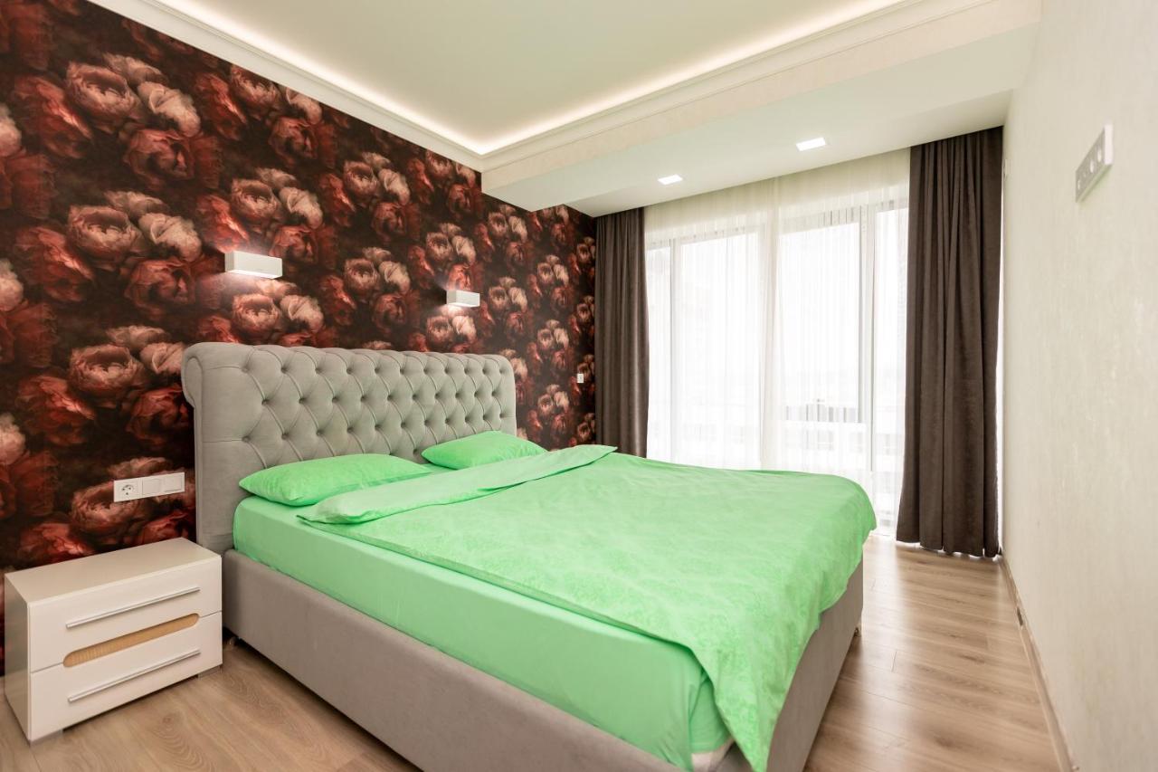 Luxury Apartment คีชีเนา ภายนอก รูปภาพ