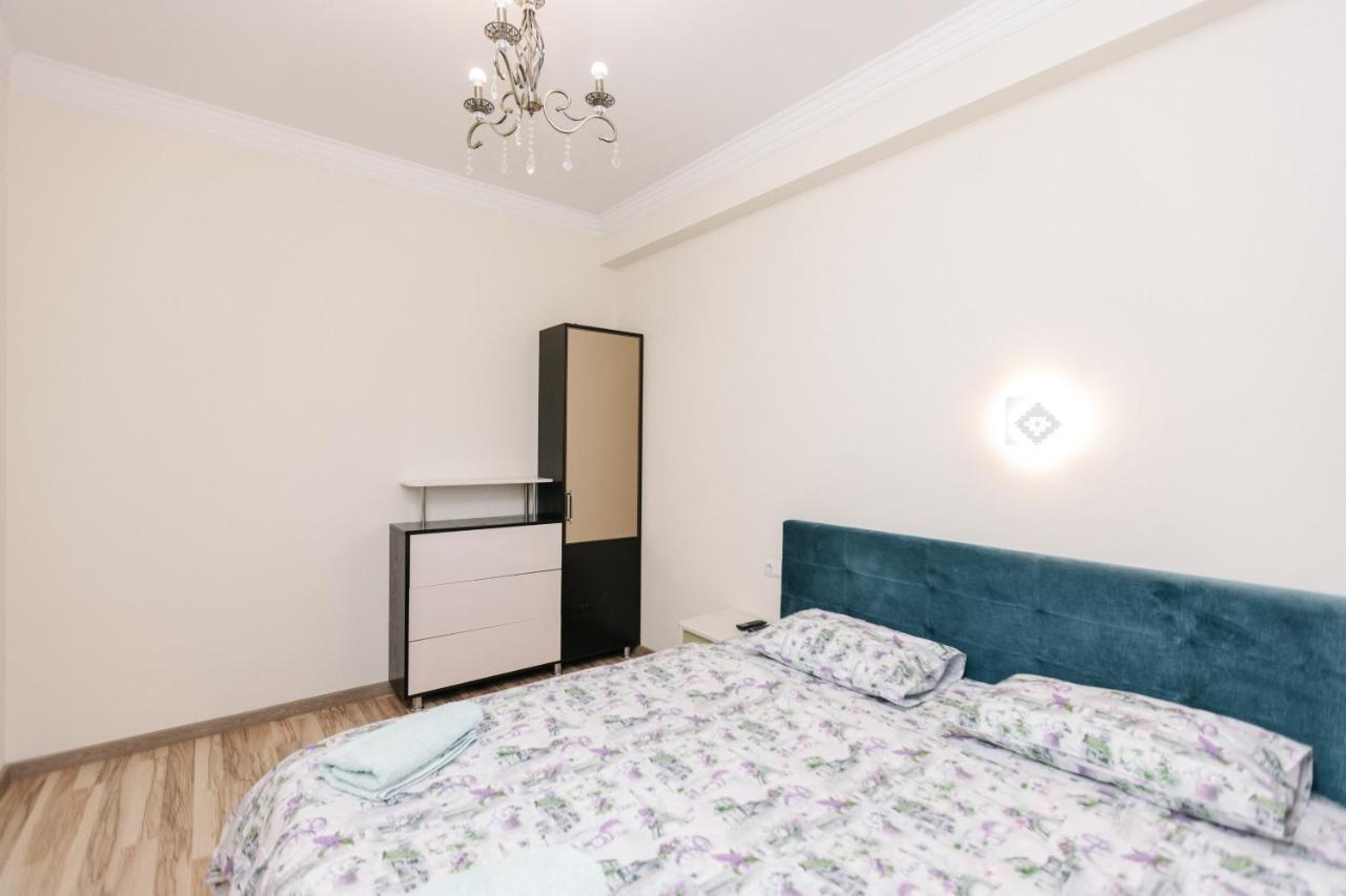 Luxury Apartment คีชีเนา ภายนอก รูปภาพ