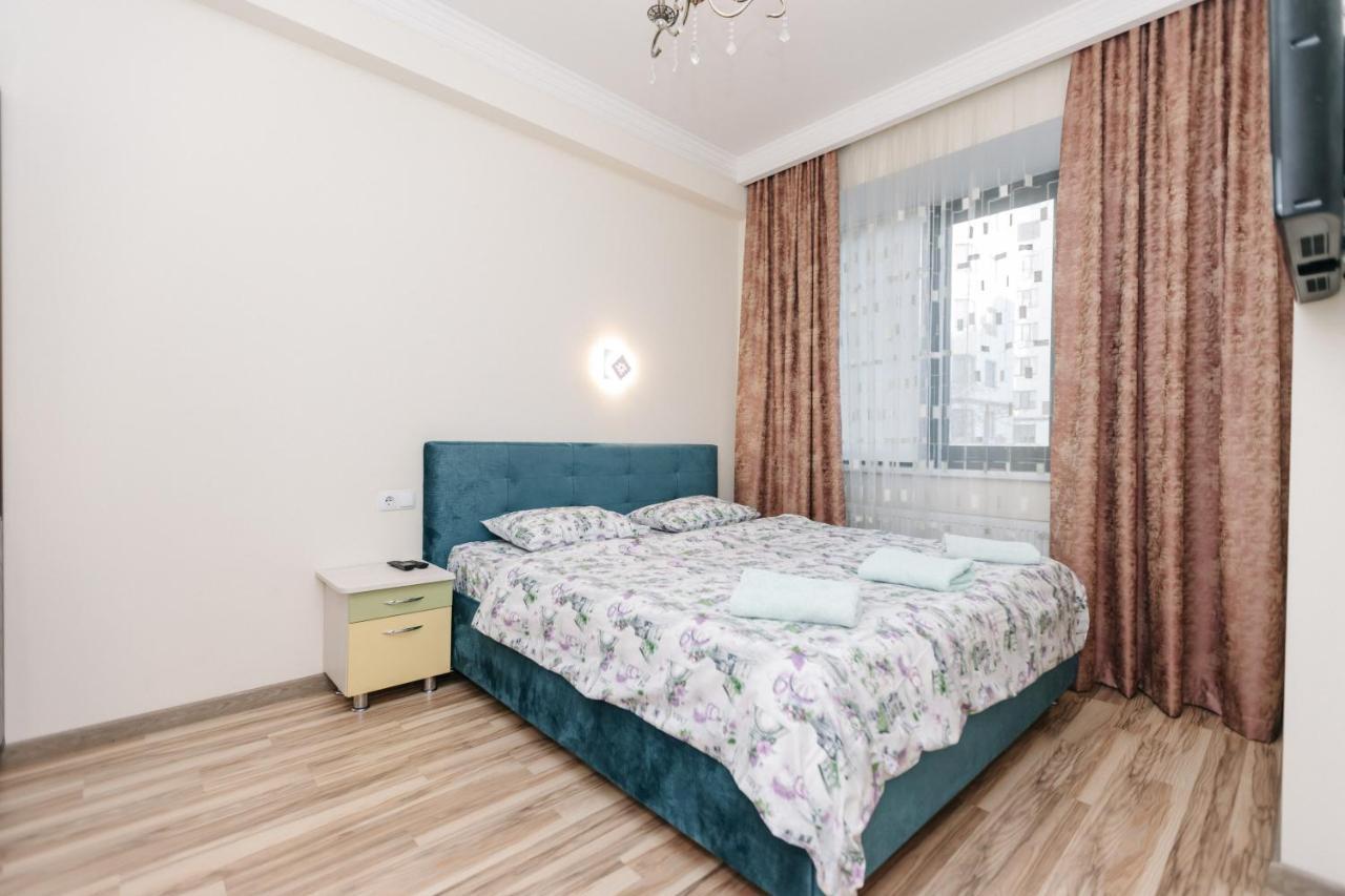 Luxury Apartment คีชีเนา ภายนอก รูปภาพ