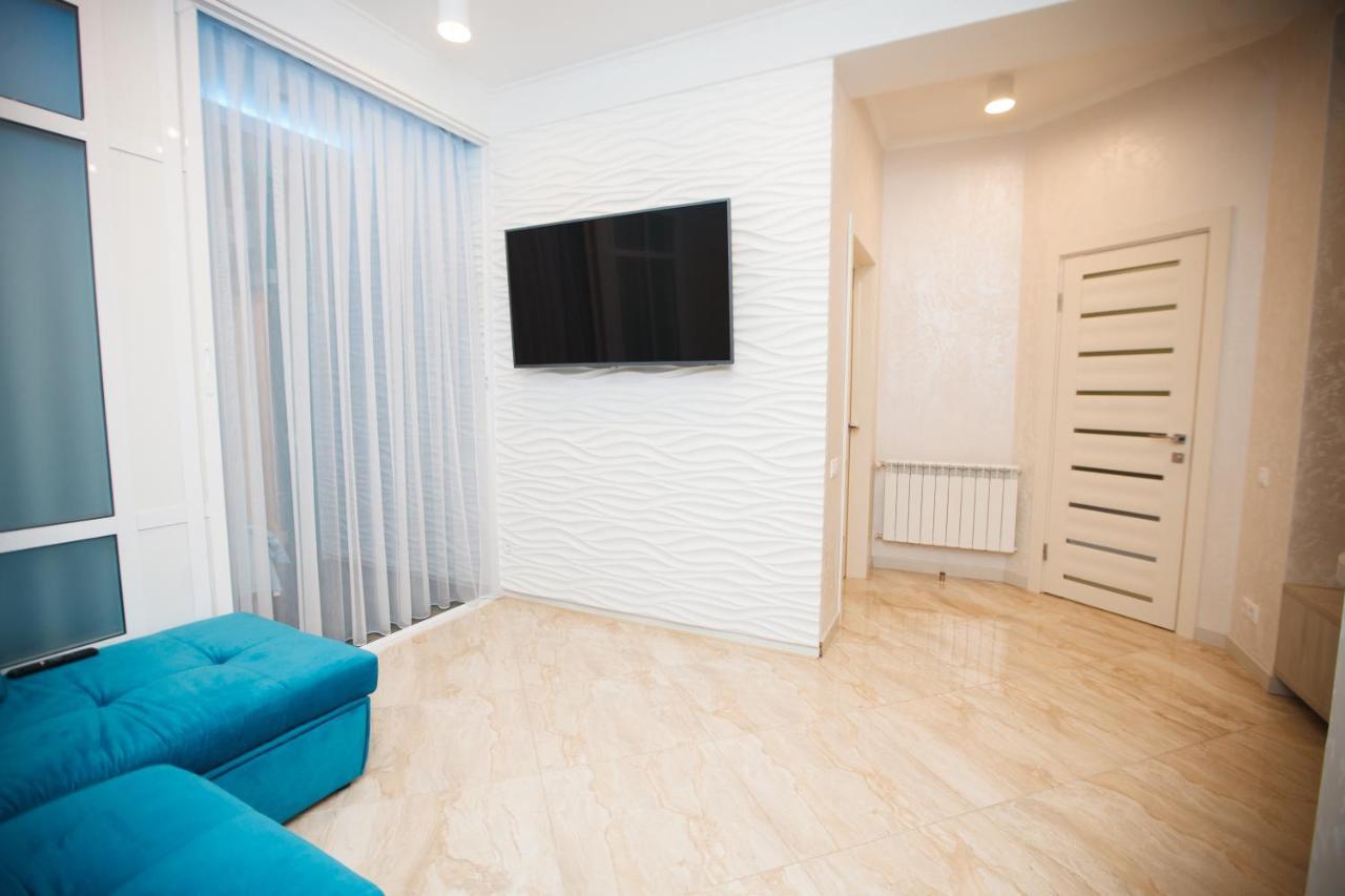 Luxury Apartment คีชีเนา ภายนอก รูปภาพ